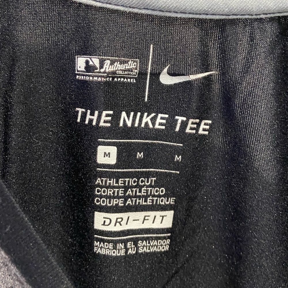 NYY Nike 3/4 Sleeve - Picture 2 of 3